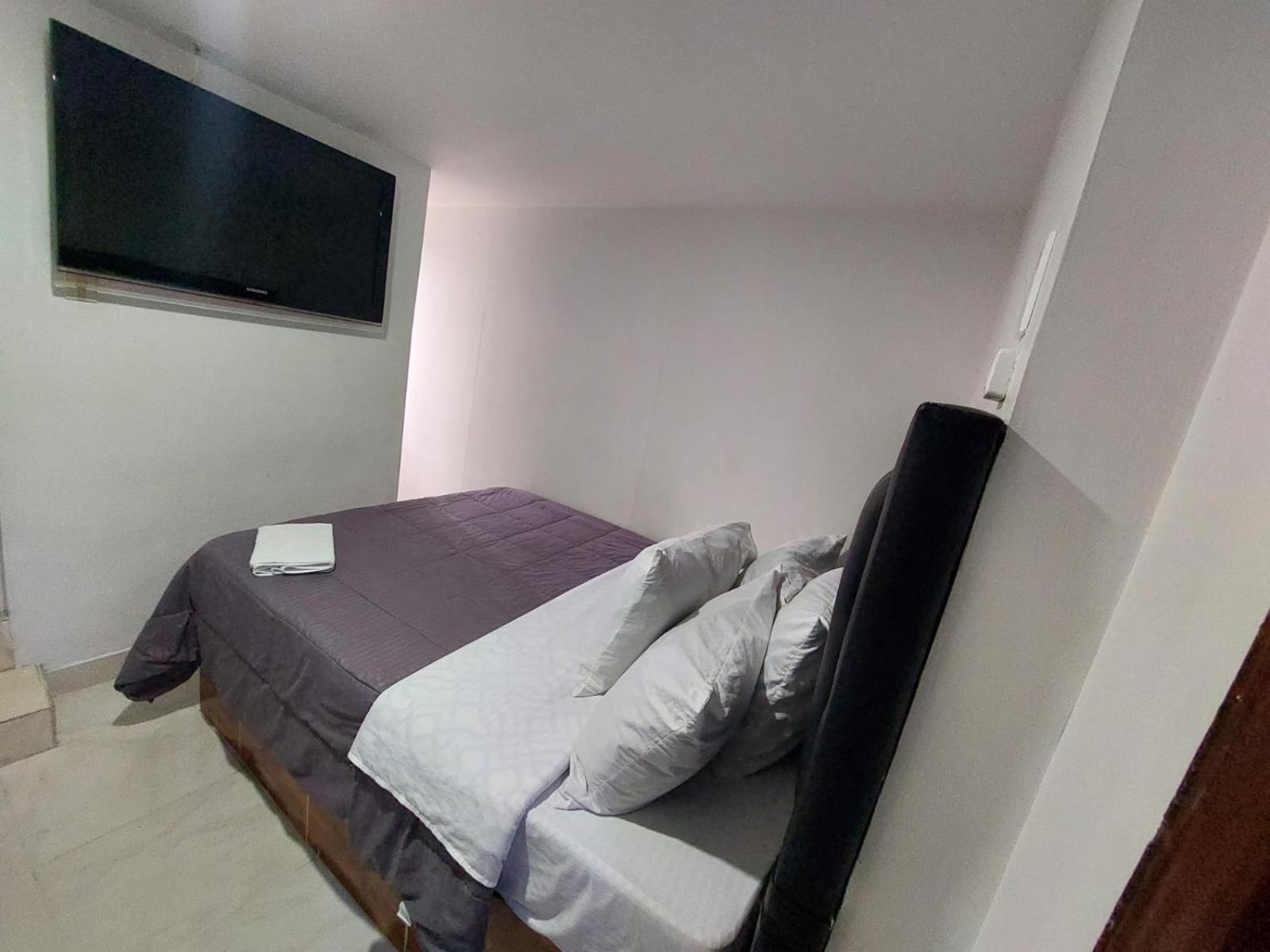 Hotel Punto 100 — Photos 1