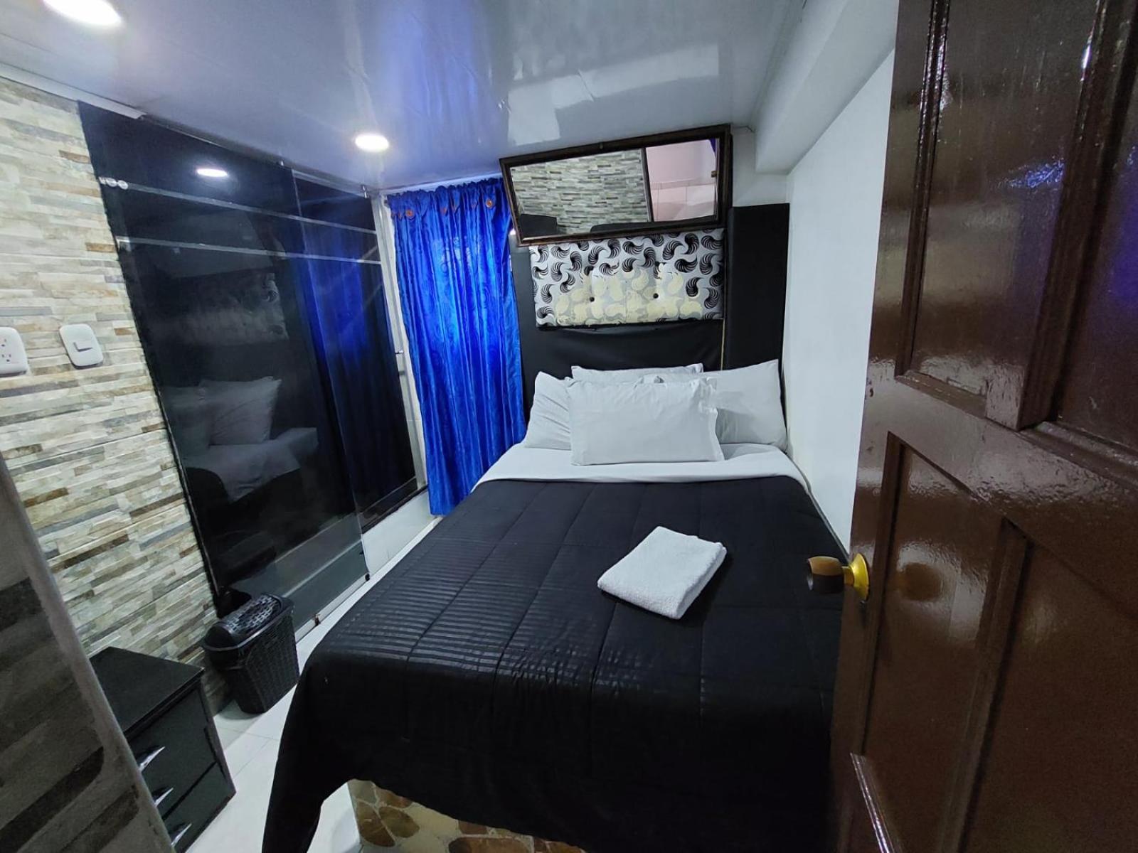 Hotel Punto 100 — Photos 2